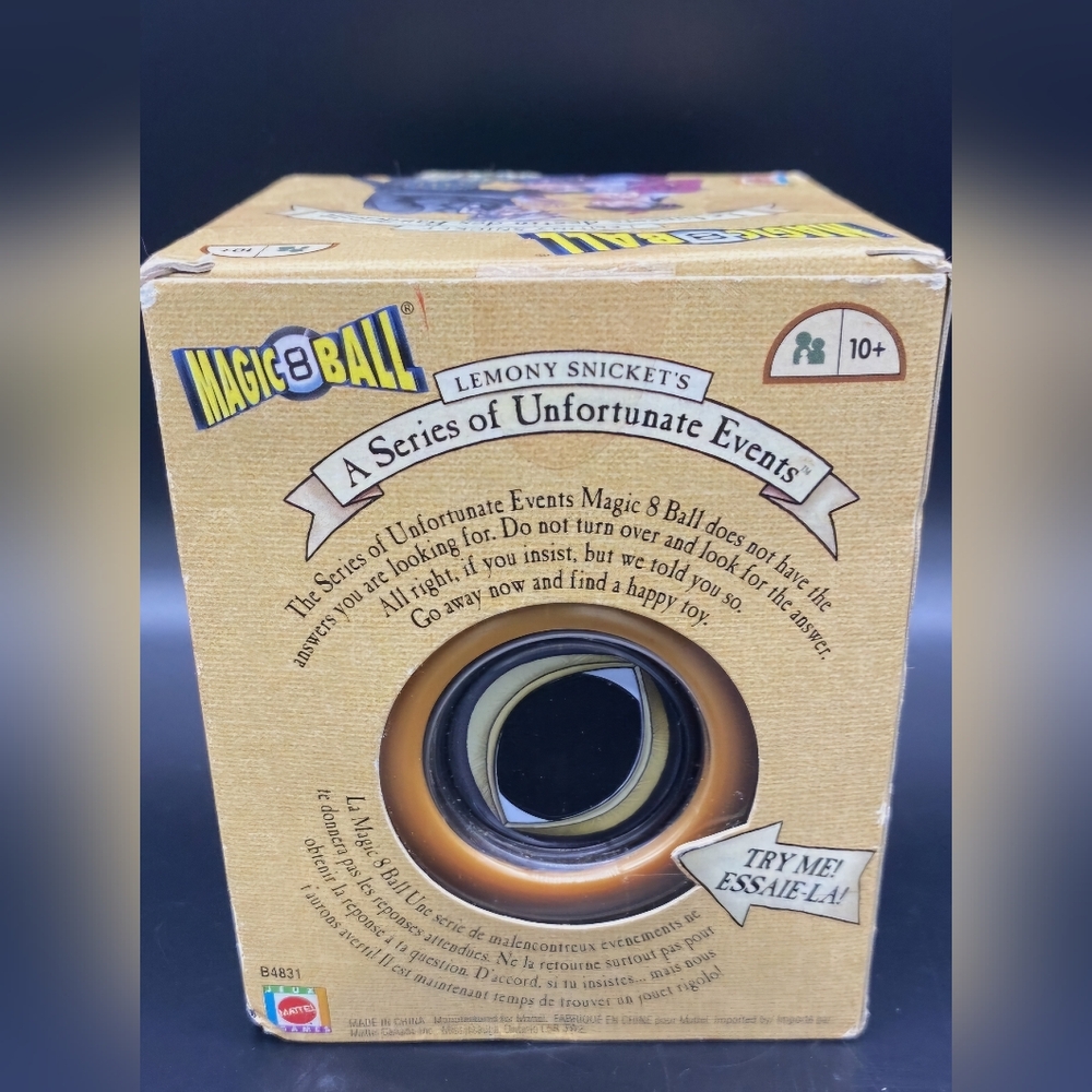 Collector vintage Series of Unfortunate Events magic 8 ball